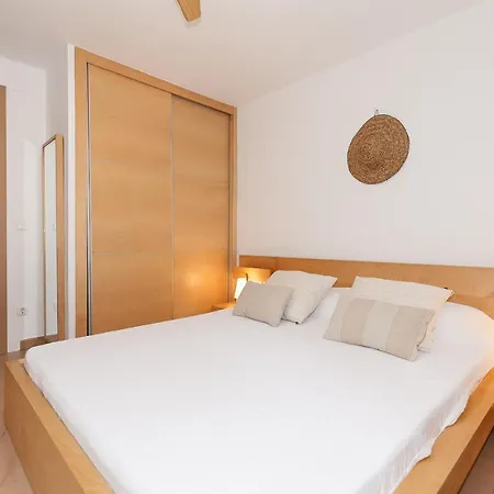 Uhc Reus Family Complex Apartment *