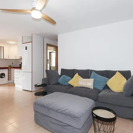 Apartment Uhc Reus Family Complex